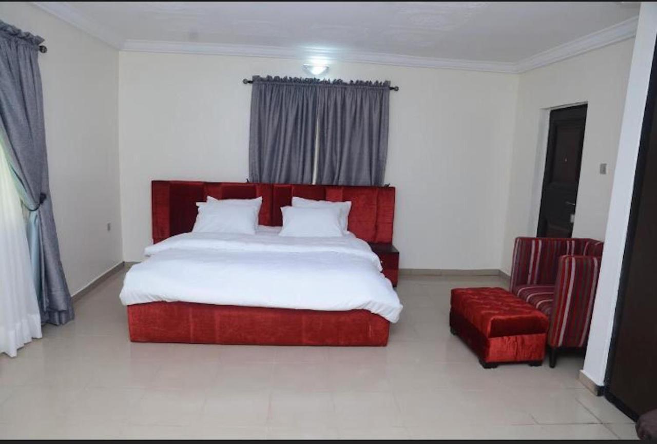 Volantis Gold Suites Ikeja Exterior foto