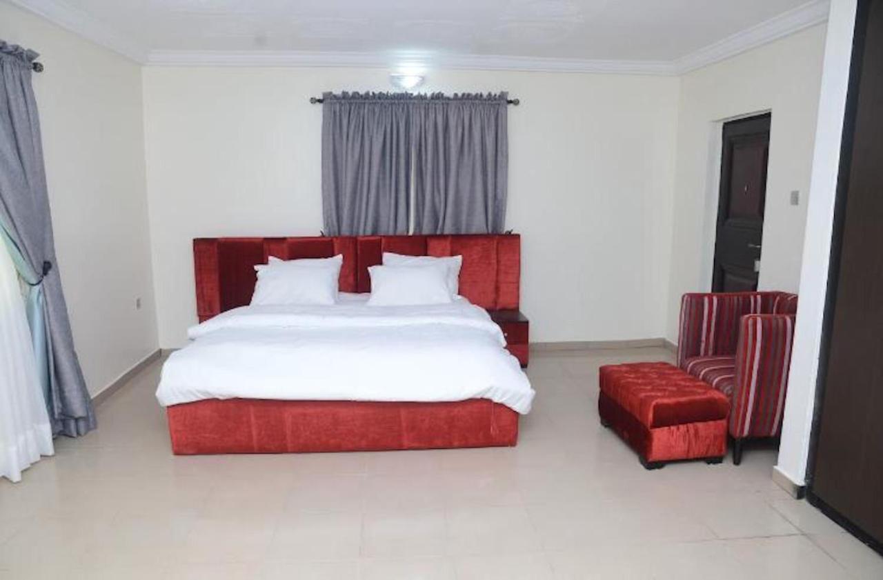 Volantis Gold Suites Ikeja Exterior foto